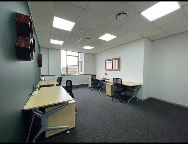51M² OFFICE TO LET IN SANDTON CENTRAL